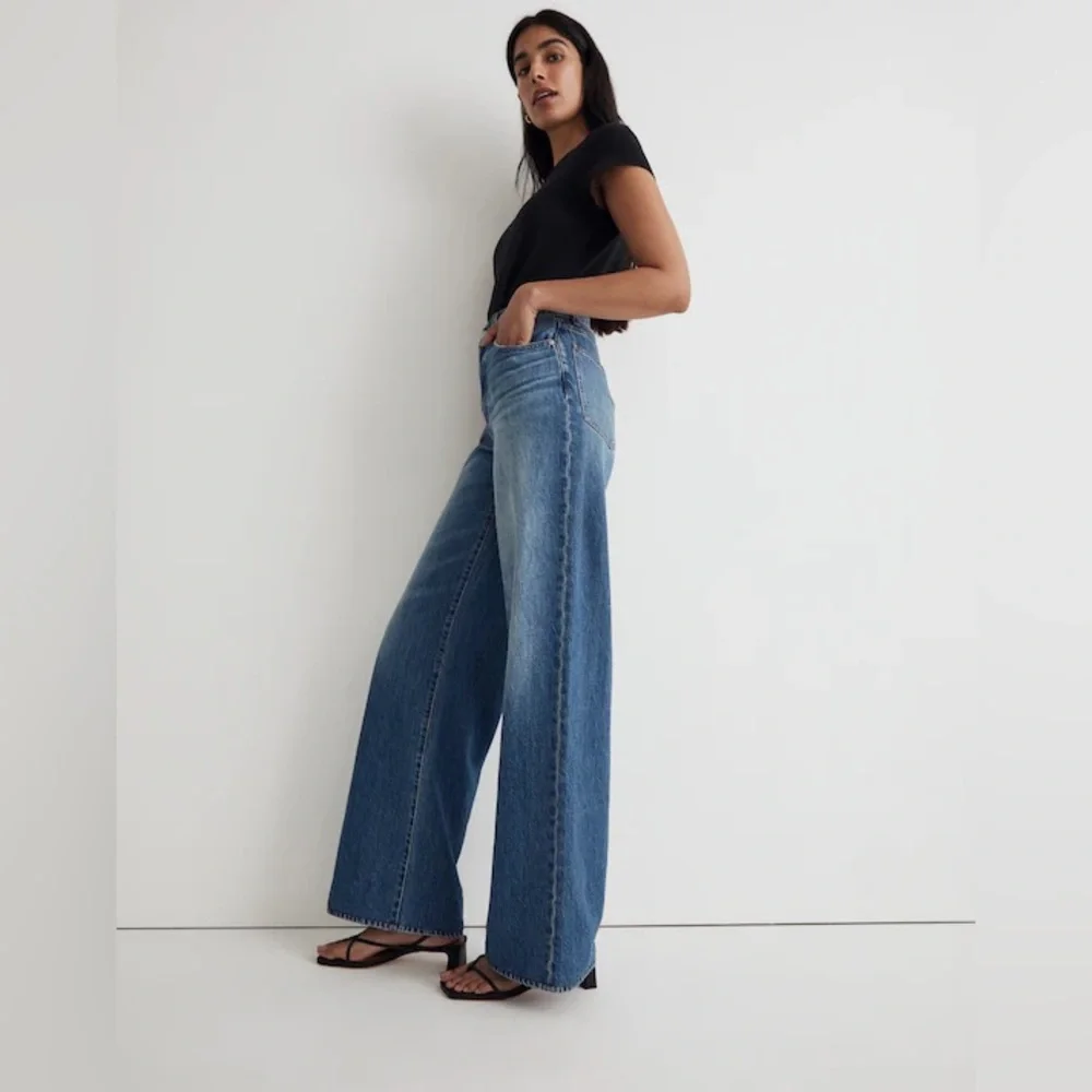 Madewell | Superwide-Leg Jeans in Fannin Wash Rigid 27